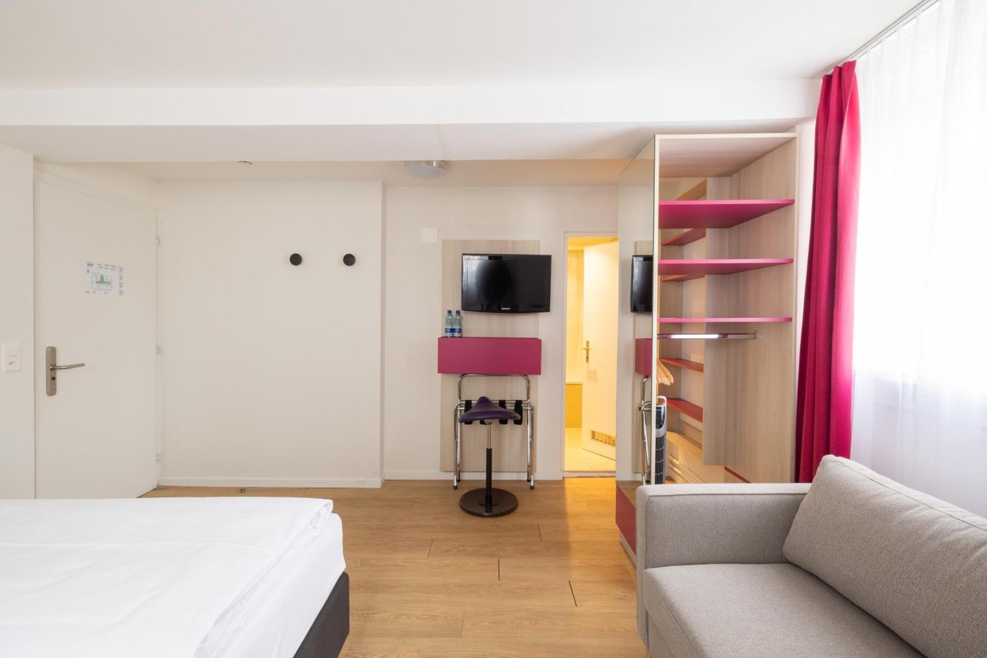 Fred Guest House Hauptbahnhof - Mobile Check-In Gasthuis Zürich